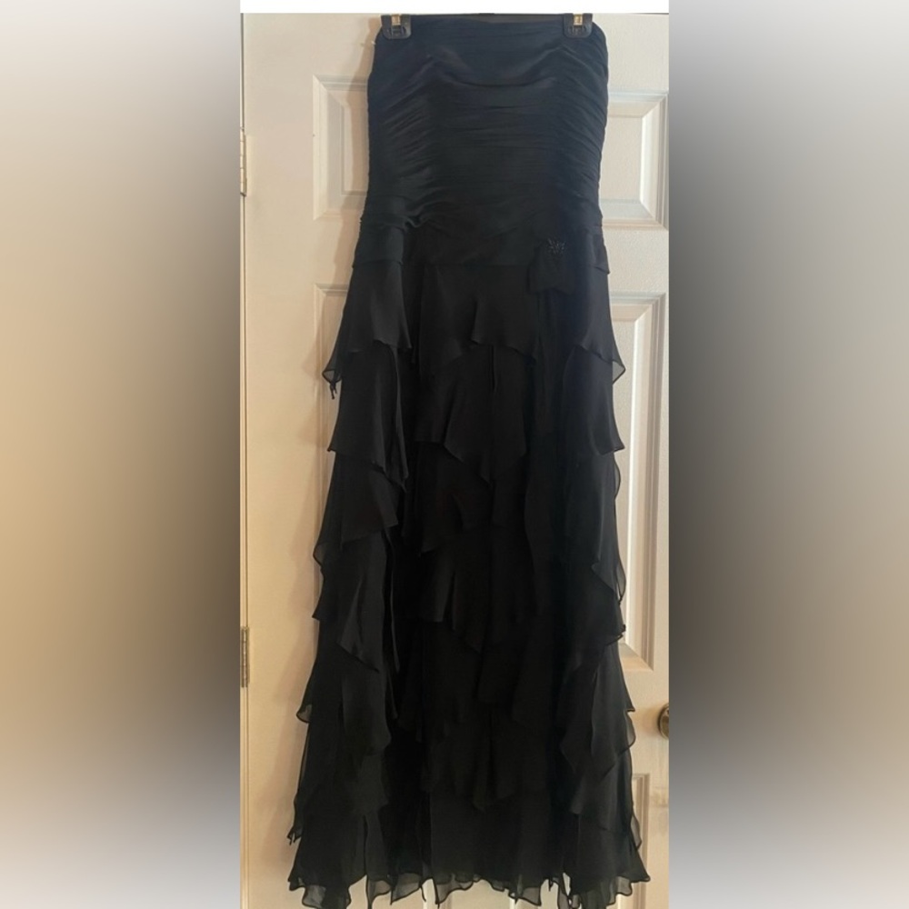 Vintage Kay Unger Strapless Silk Ruffle Dress, size 10